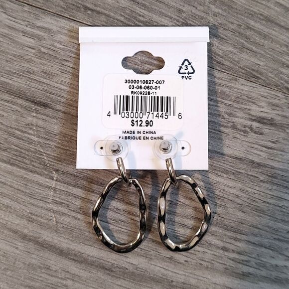Ricki's New With Tag Silver Oval Drop Earrings - Picture 4 of 5